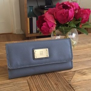 New York & Co. wallet